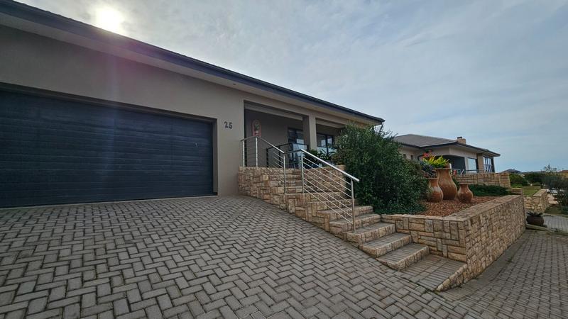 3 Bedroom Property for Sale in Monte Christo Western Cape